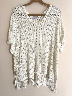 ELSIE AND ZOEY Crochet Lace Top One Size Boho Cottagecore Beach Cover Up Coastal